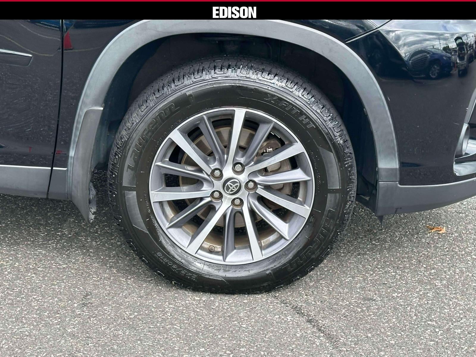 2019 Toyota Highlander SE V6 AWD (Natl)