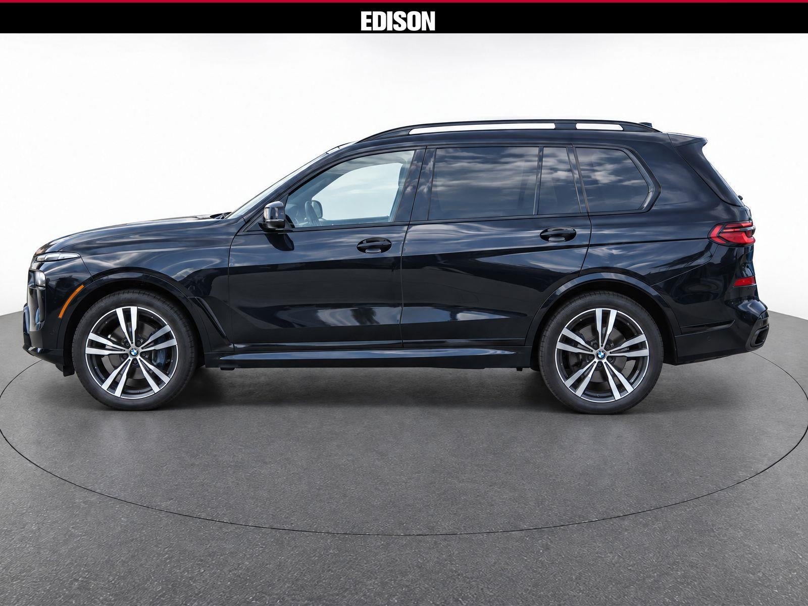 2024 BMW X7 xDrive40i Sports Activity Vehicle
