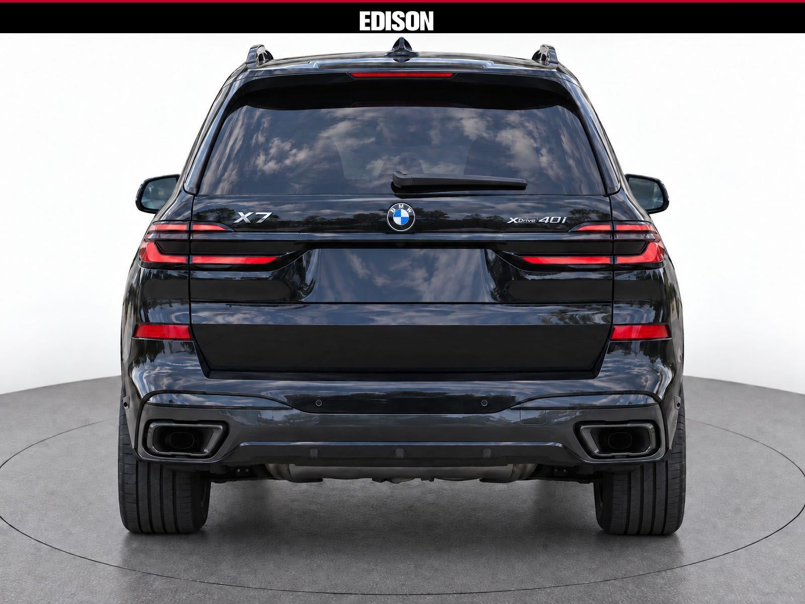 2024 BMW X7 xDrive40i Sports Activity Vehicle