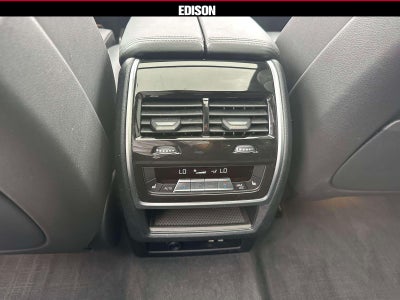 2023 BMW X7 xDrive40i Sports Activity Vehicle