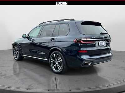 2023 BMW X7 xDrive40i Sports Activity Vehicle