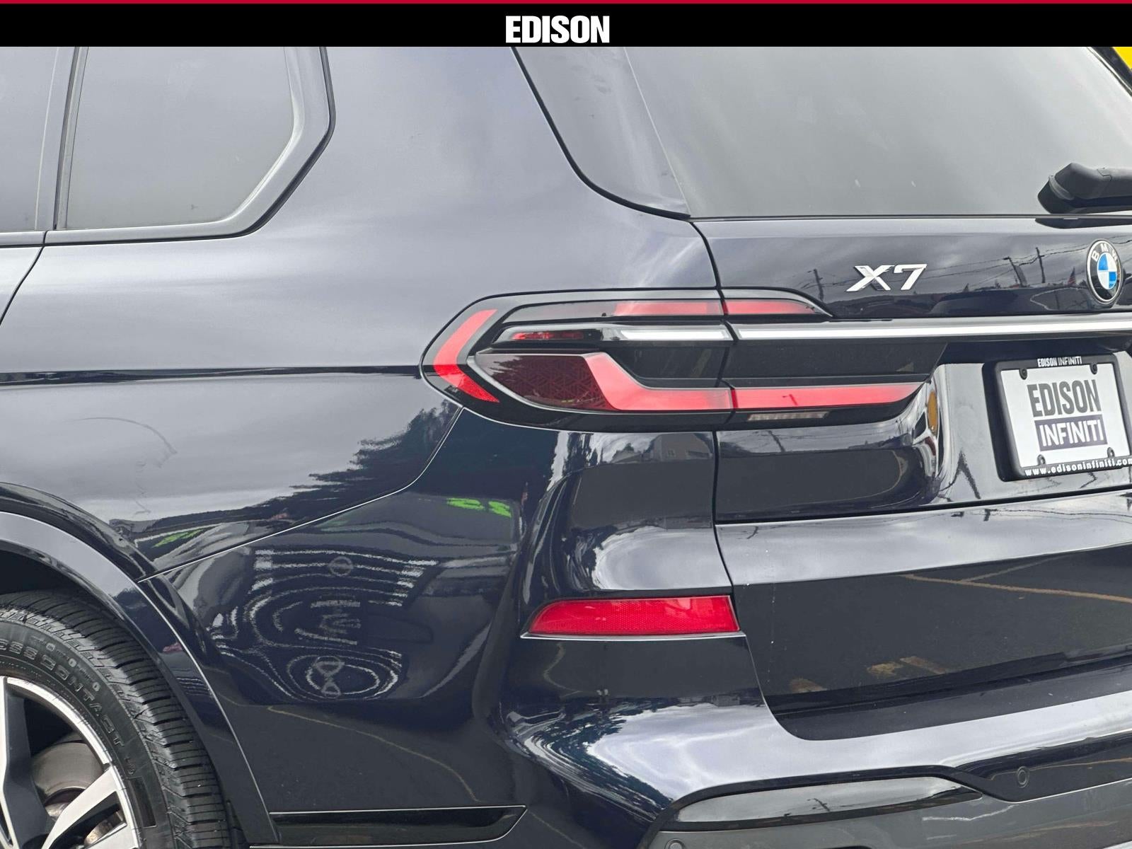 2023 BMW X7 xDrive40i Sports Activity Vehicle