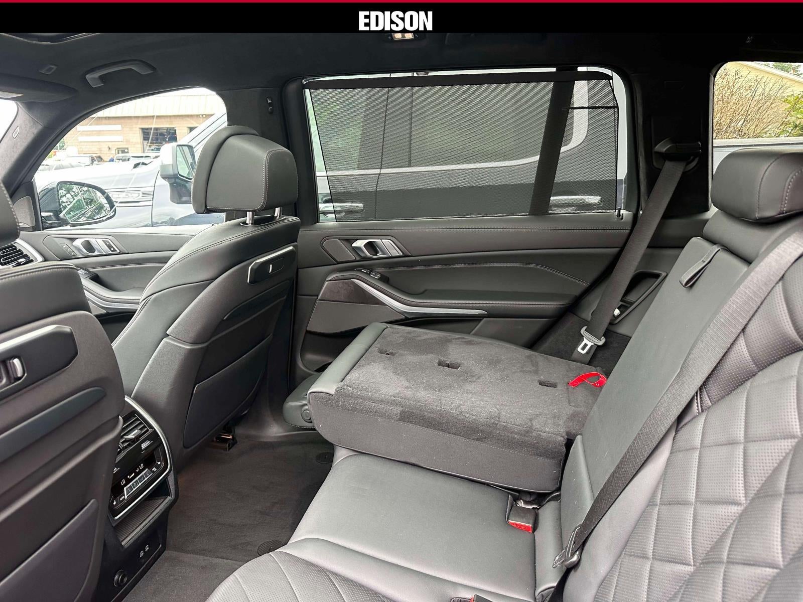 2023 BMW X7 xDrive40i Sports Activity Vehicle