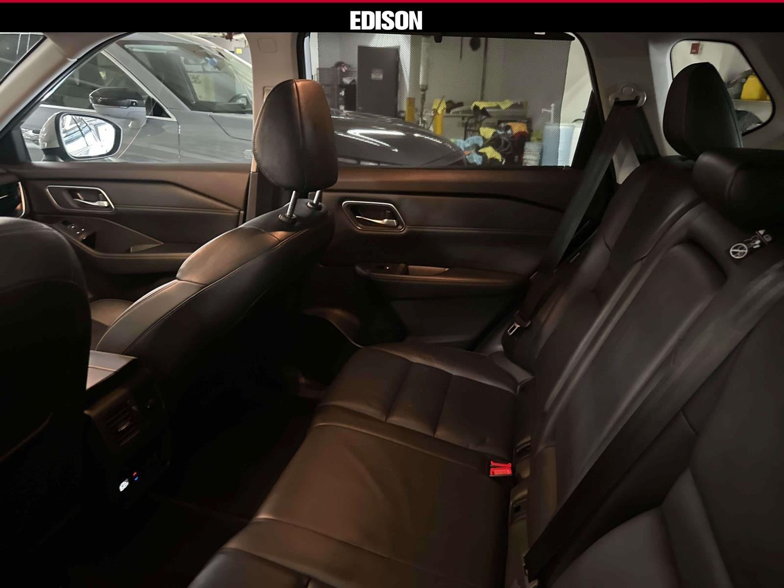 2021 Nissan Rogue AWD SL