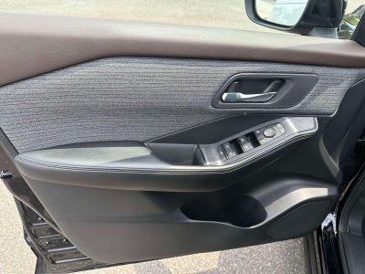 2023 Nissan Rogue AWD SV