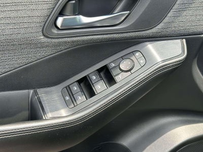 2023 Nissan Rogue AWD SV