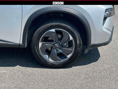 2024 Nissan Rogue AWD SV