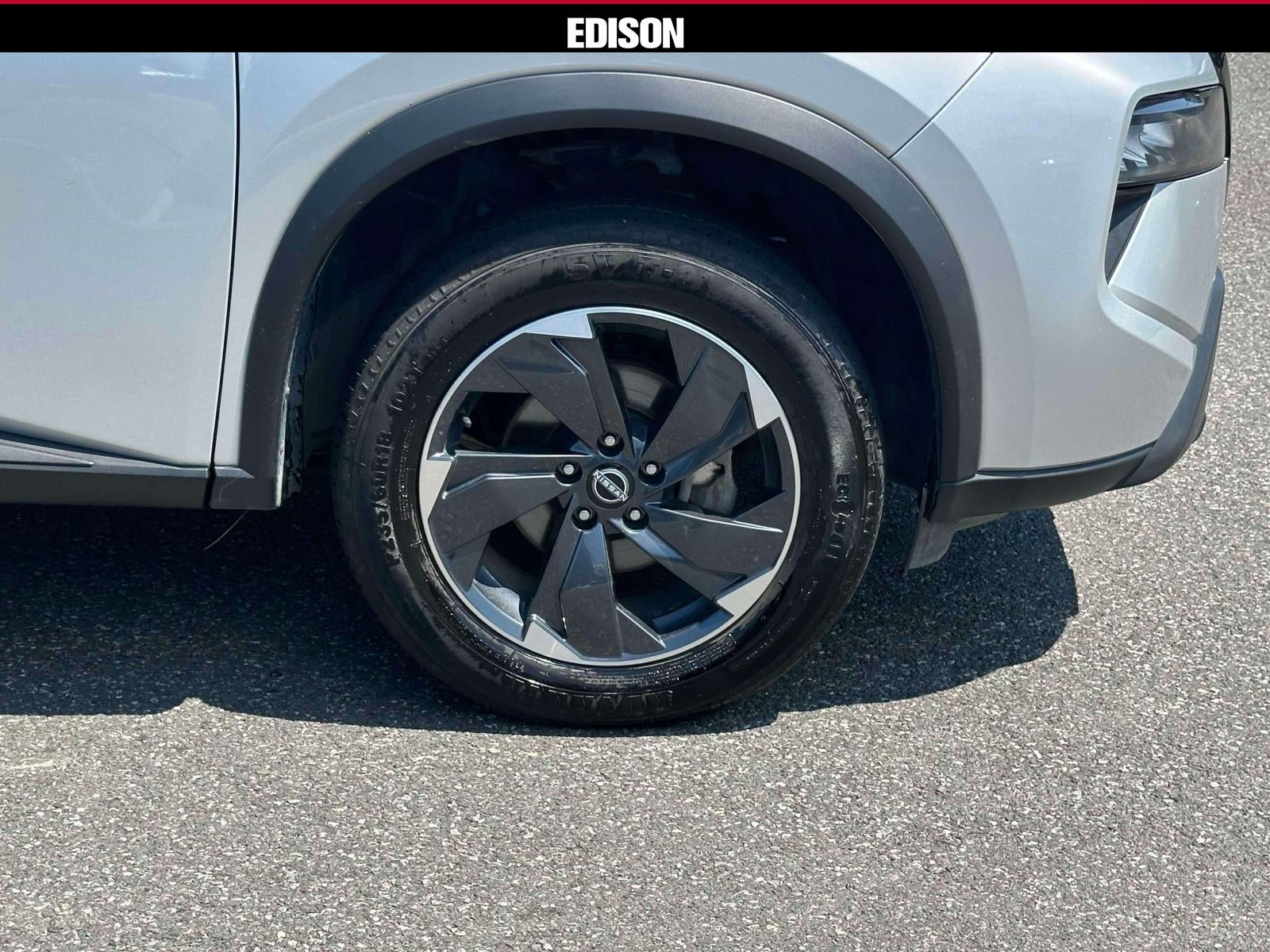 2024 Nissan Rogue AWD SV