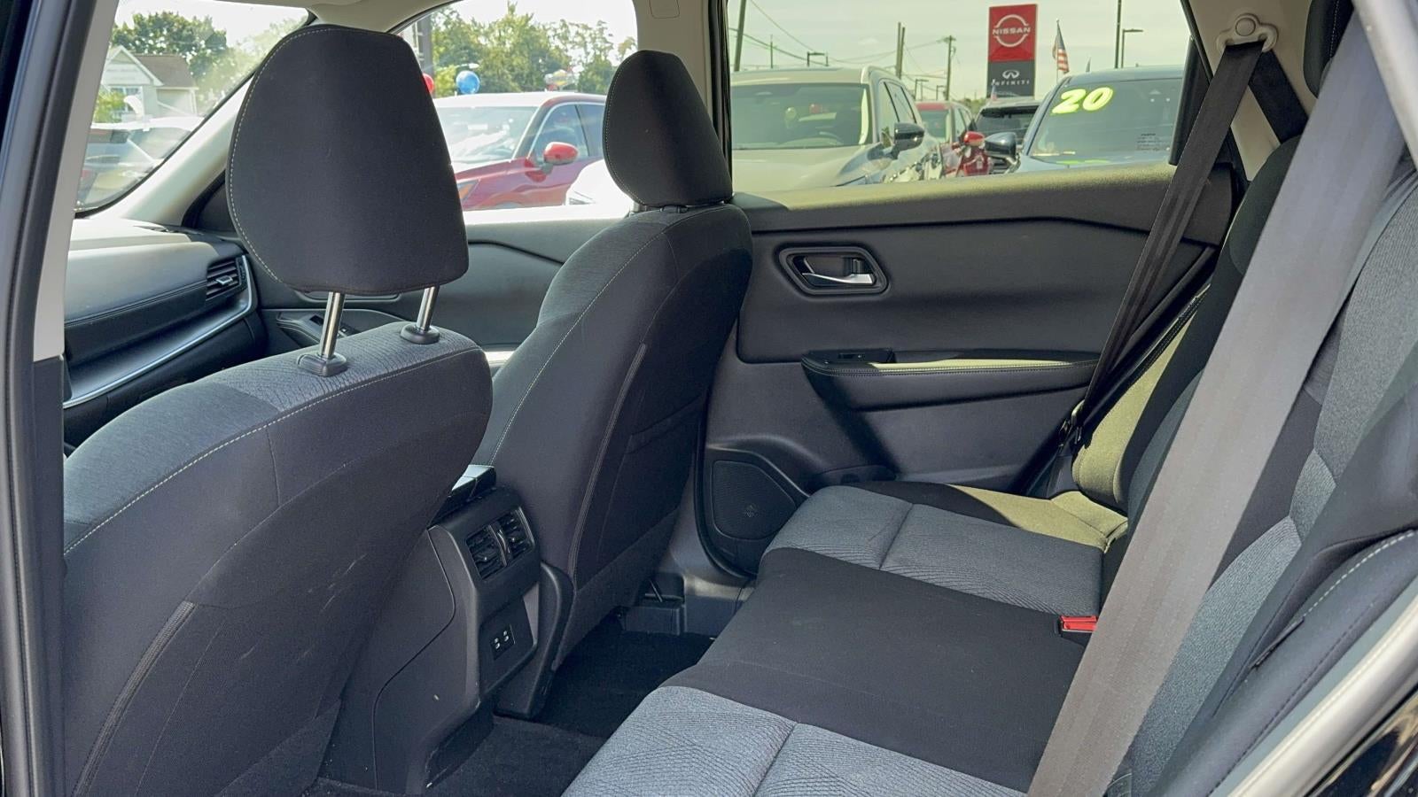 2025 Nissan Rogue AWD SV