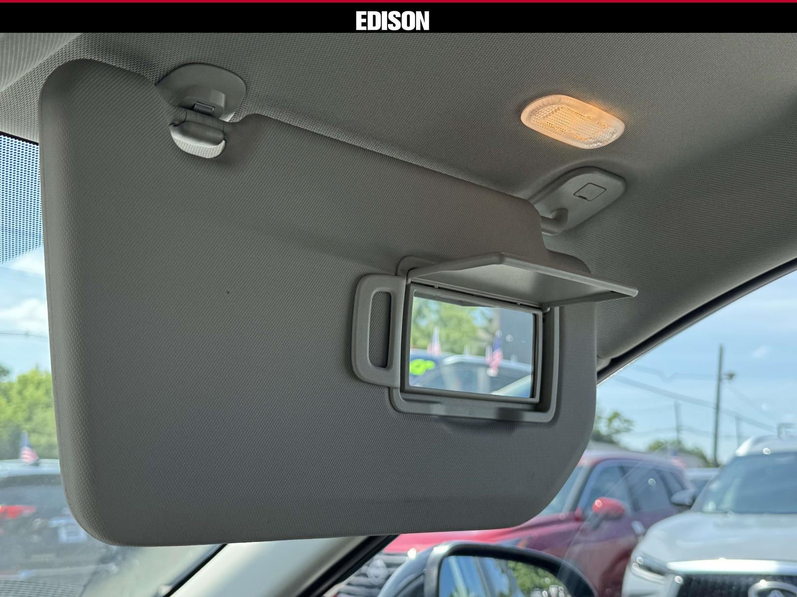 2025 Nissan Rogue AWD SV