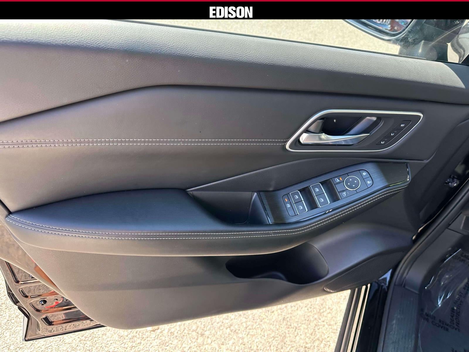 2024 Nissan Rogue AWD Platinum