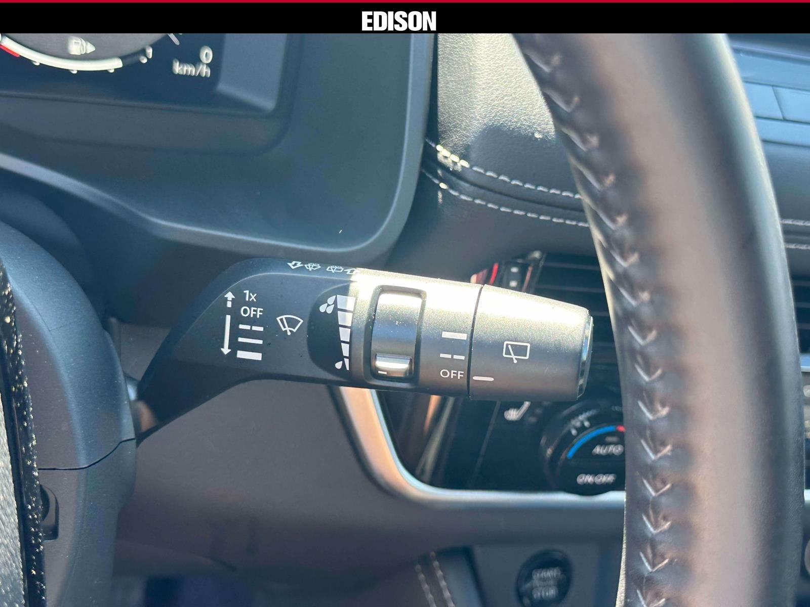 2025 Nissan Rogue AWD Platinum