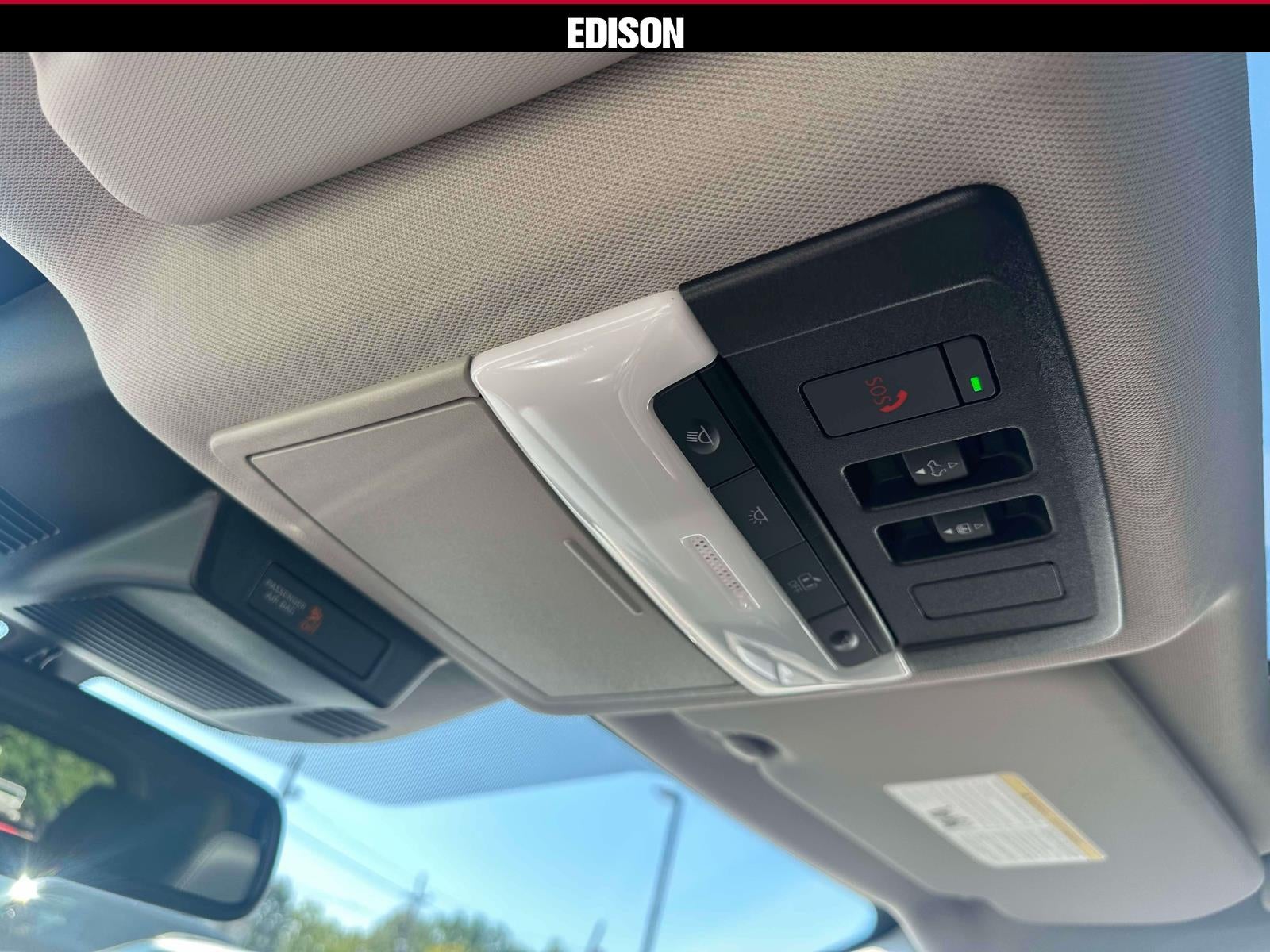 2025 Nissan Rogue AWD Platinum