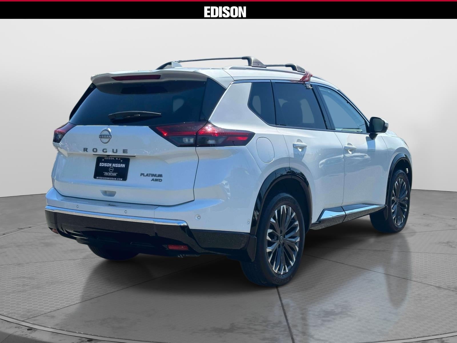 2025 Nissan Rogue AWD Platinum