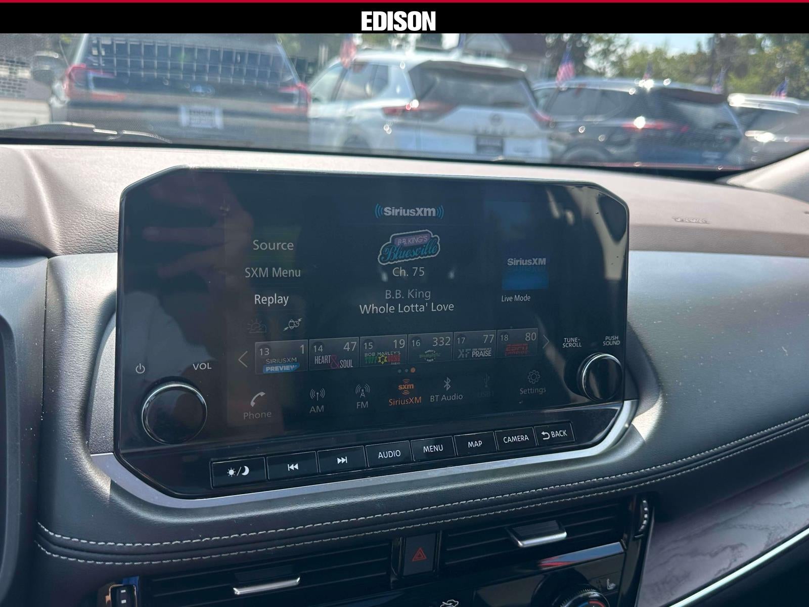 2023 Nissan Rogue AWD Platinum *Ltd Avail*