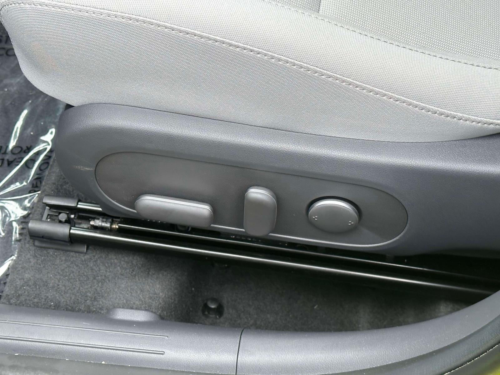 2024 Hyundai Kona SEL FWD
