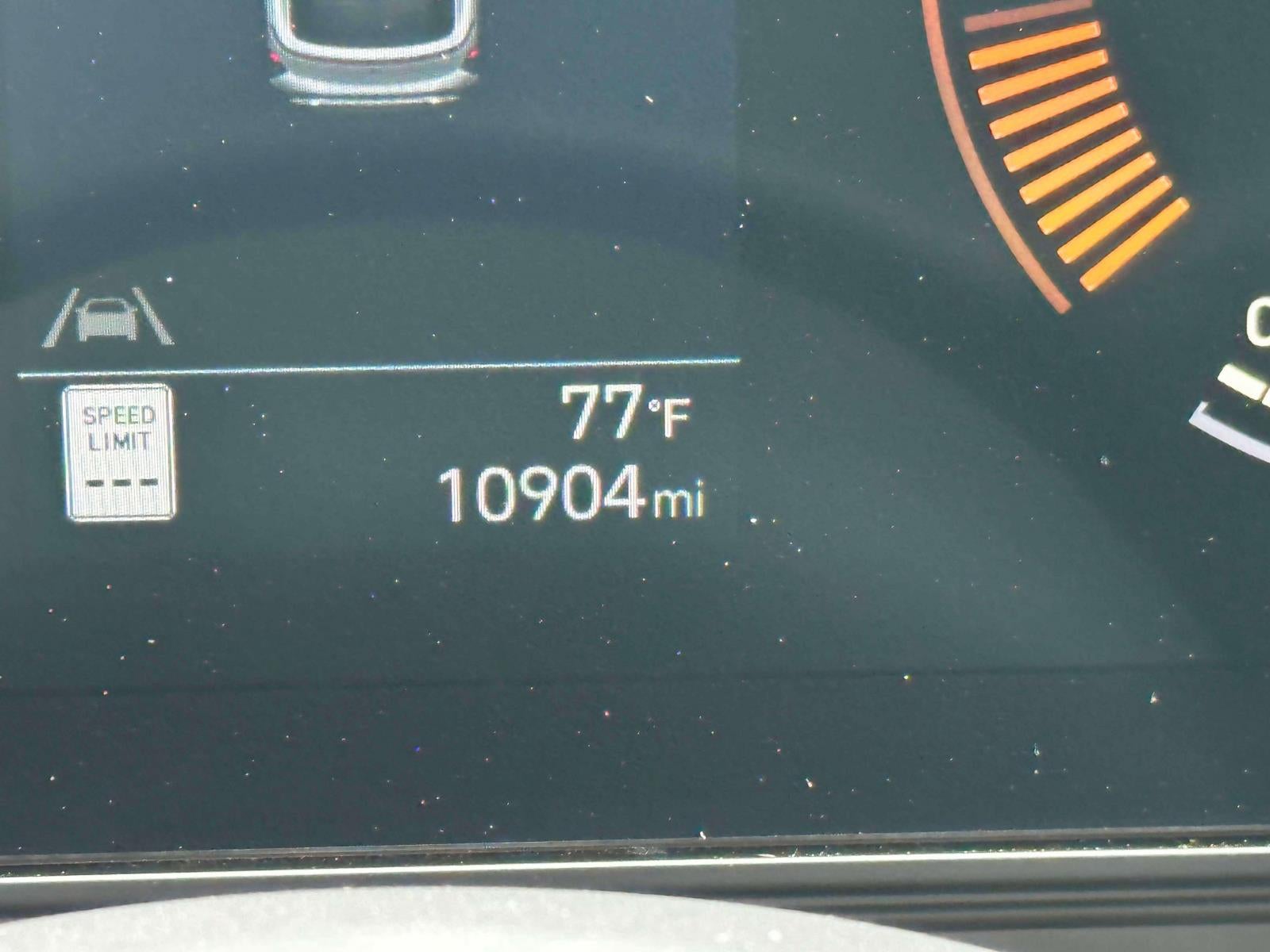 2024 Hyundai Kona SEL FWD