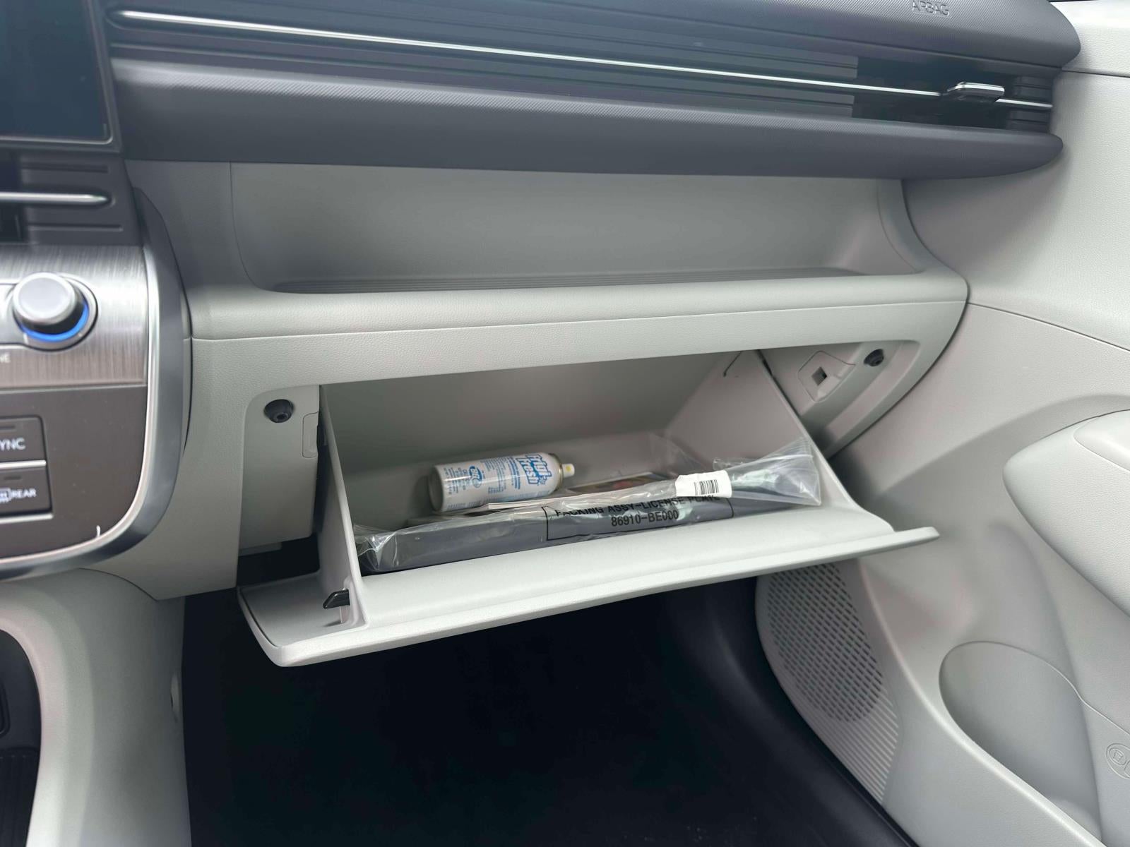 2024 Hyundai Kona SEL FWD