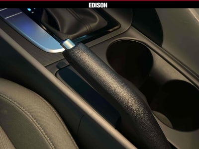 2025 Hyundai Elantra SE IVT