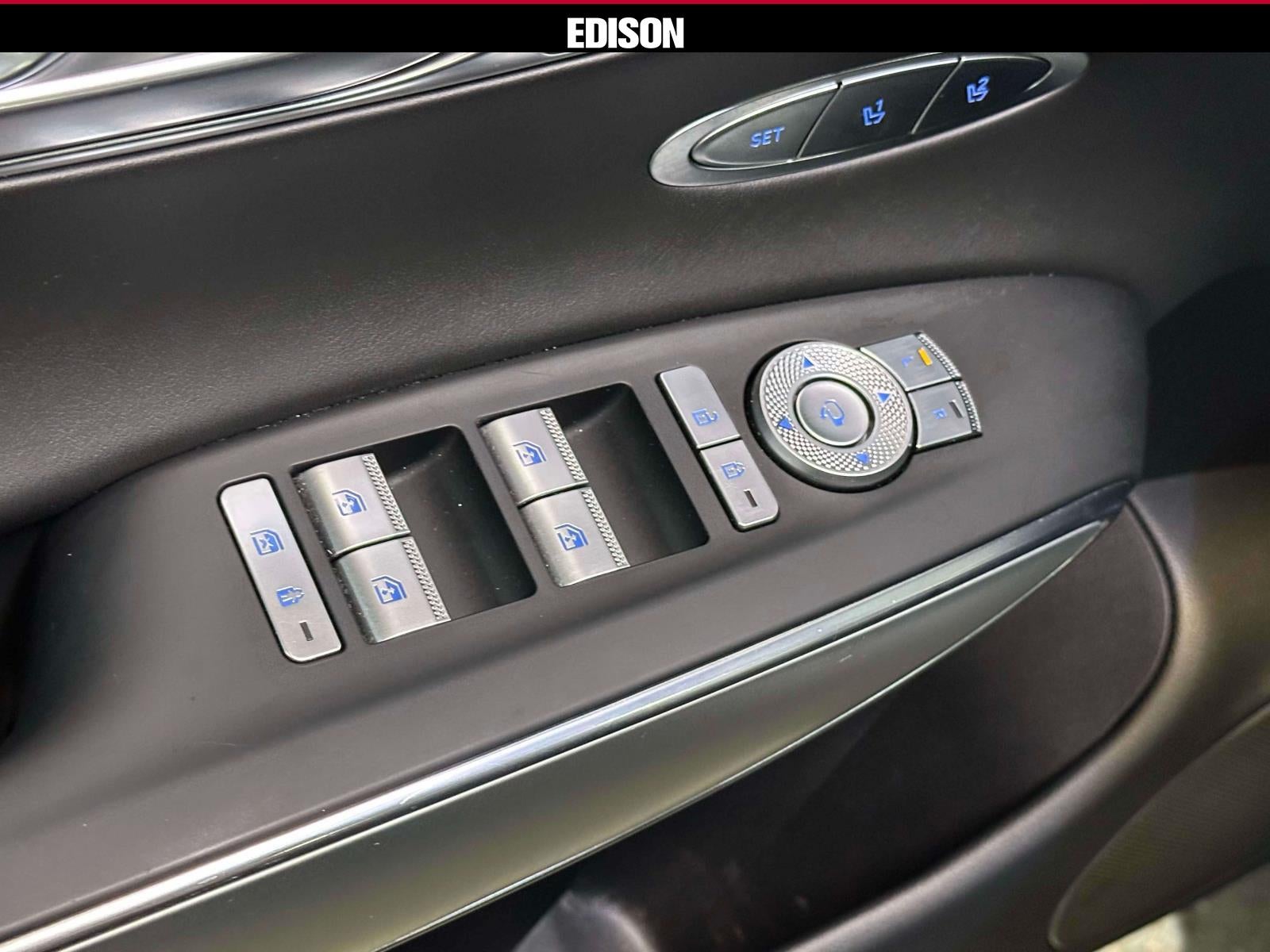 2023 Genesis GV70 2.5T AWD