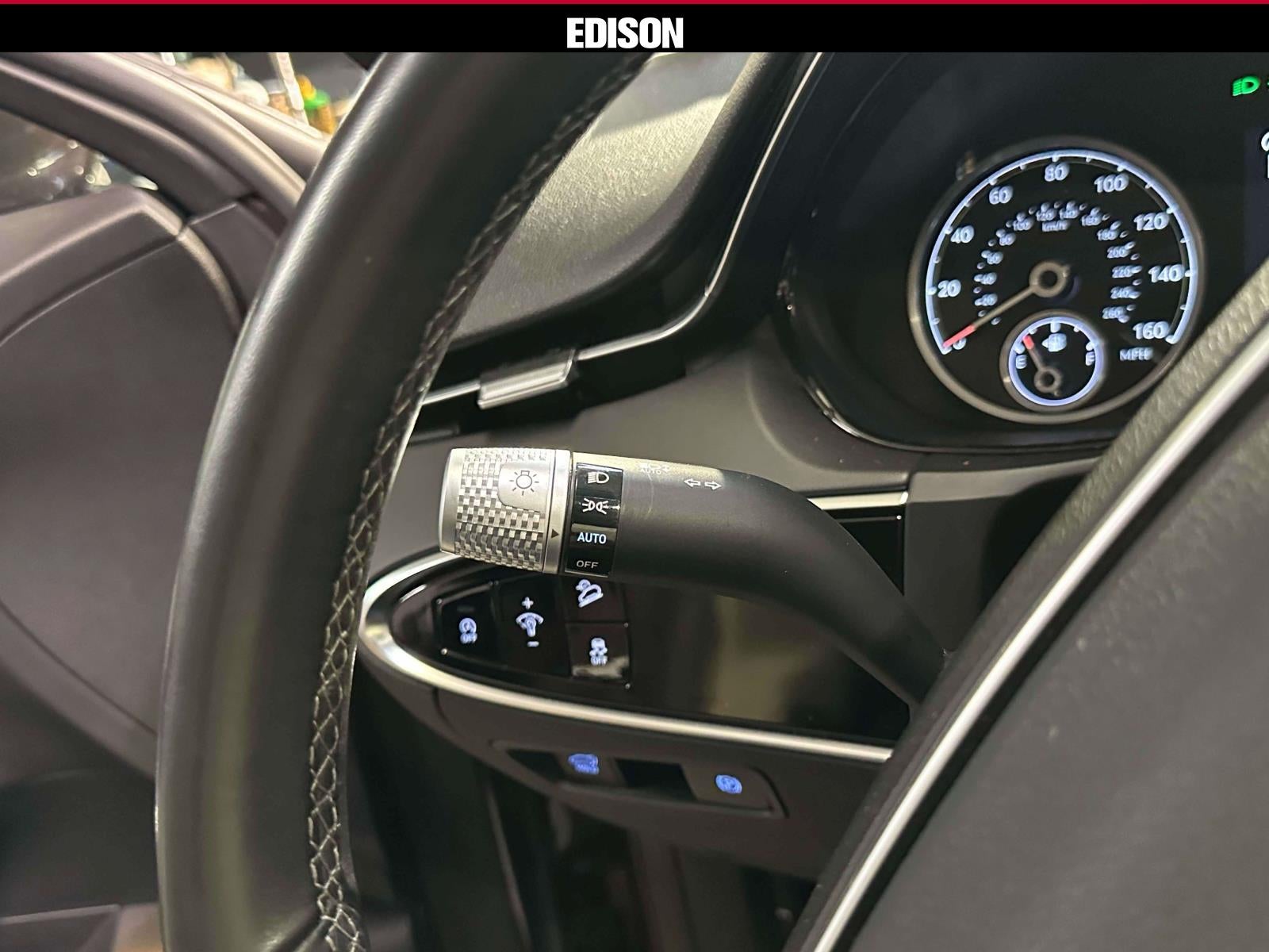 2023 Genesis GV70 2.5T AWD