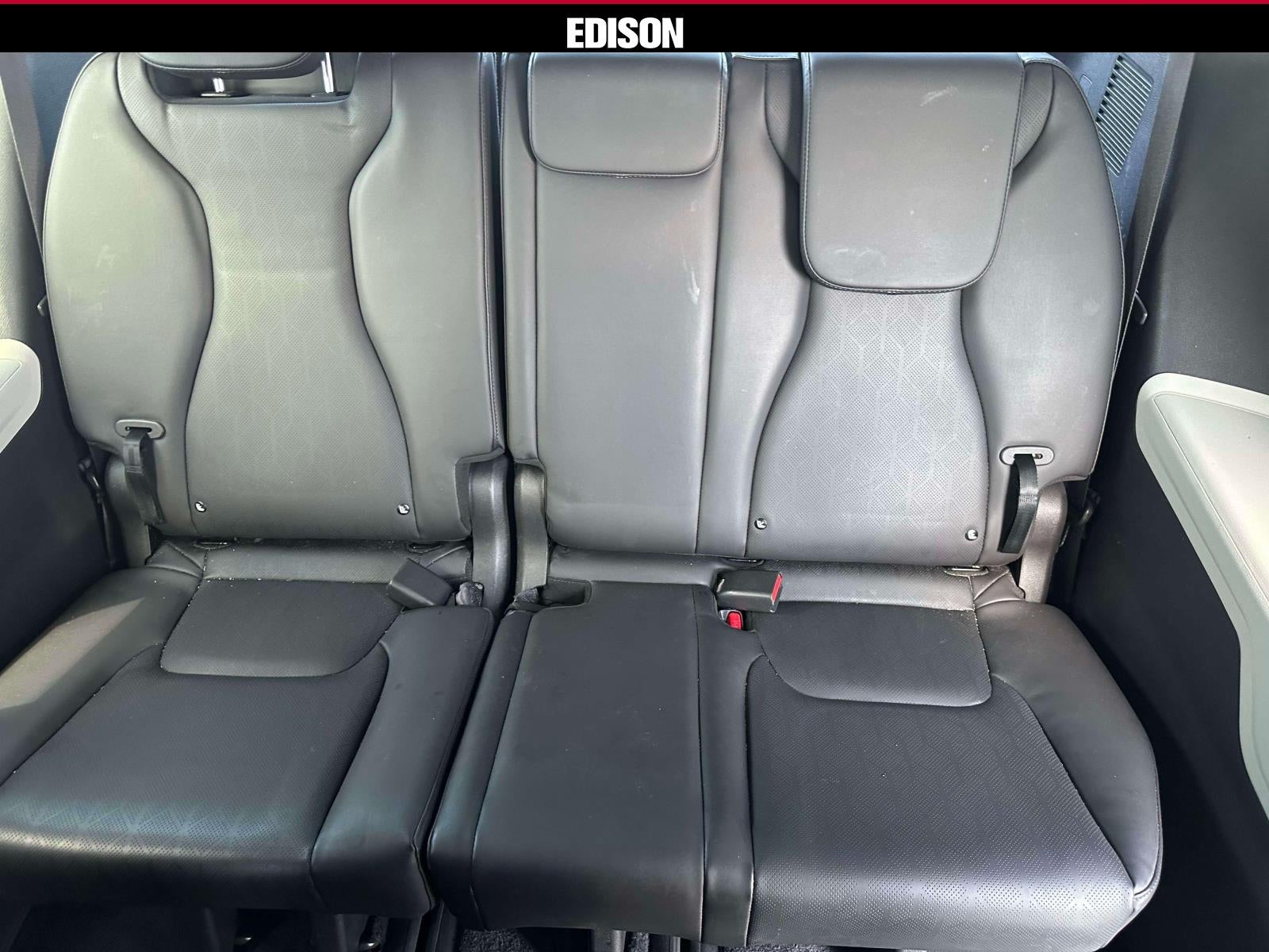 2024 Kia Carnival EX FWD
