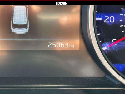 2024 Kia Carnival EX FWD