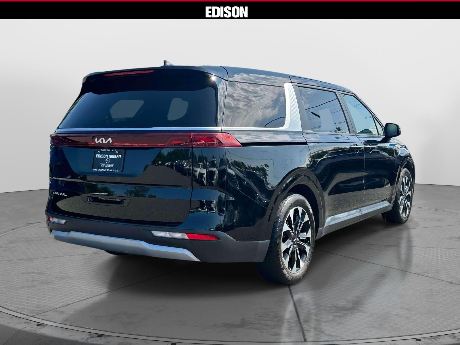2024 Kia Carnival EX FWD