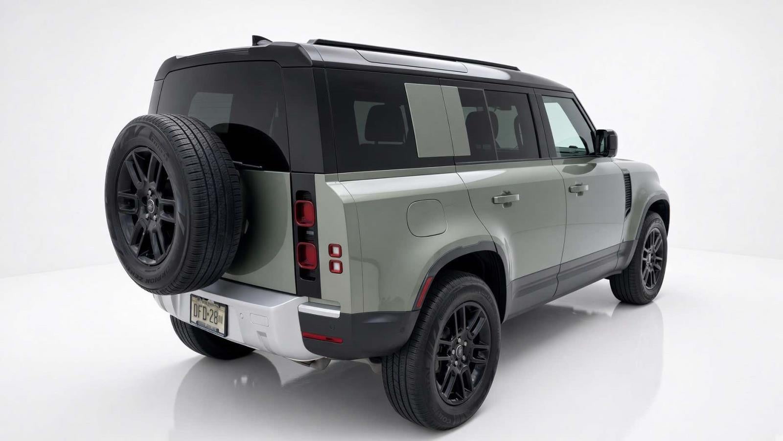 2025 Land Rover Defender 110 P300 S
