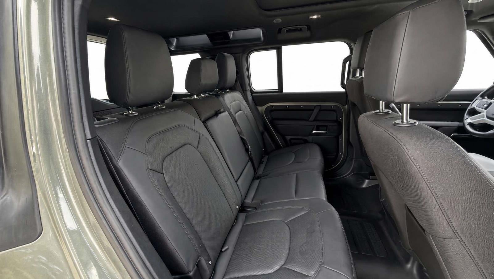 2025 Land Rover Defender 110 P300 S