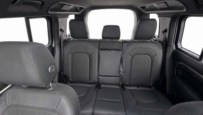 2025 Land Rover Defender 110 P300 S