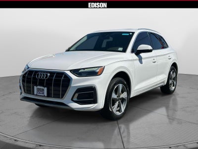 2024 Audi Q5 Premium 40 TFSI quattro