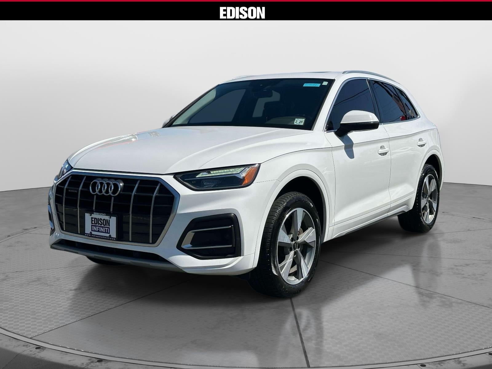 2024 Audi Q5 Premium 40 TFSI quattro