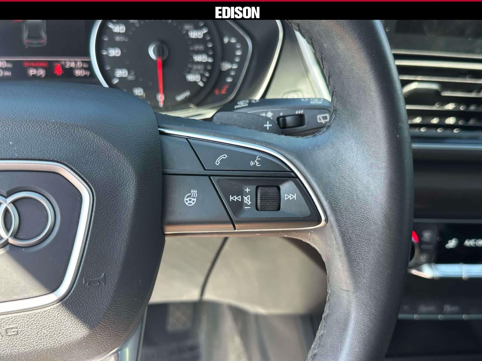 2024 Audi Q5 Premium 40 TFSI quattro