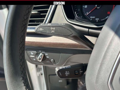 2024 Audi Q5 Premium 40 TFSI quattro