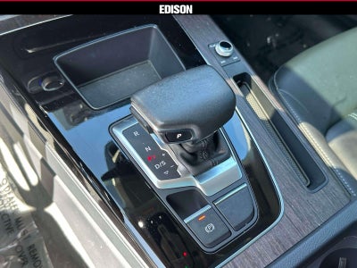 2024 Audi Q5 Premium 40 TFSI quattro