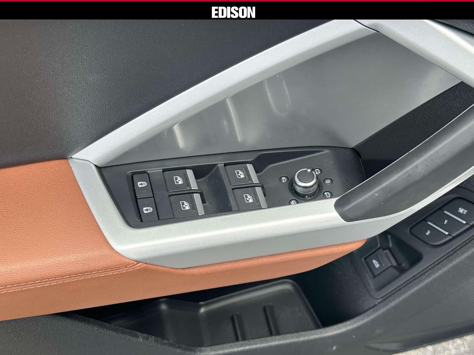 2024 Audi Q3 S line Premium 45 TFSI quattro