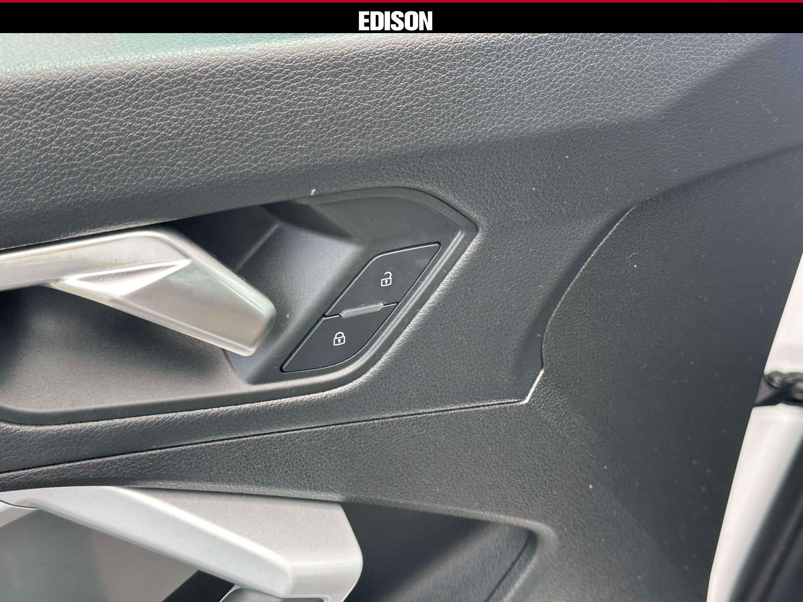2024 Audi Q3 S line Premium 45 TFSI quattro