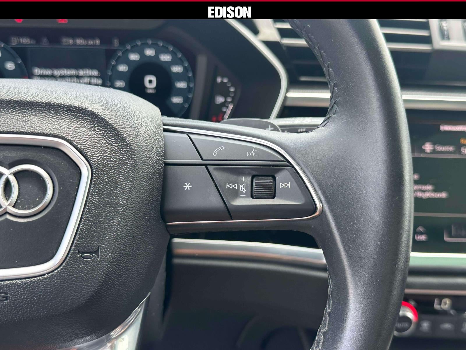 2024 Audi Q3 S line Premium 45 TFSI quattro