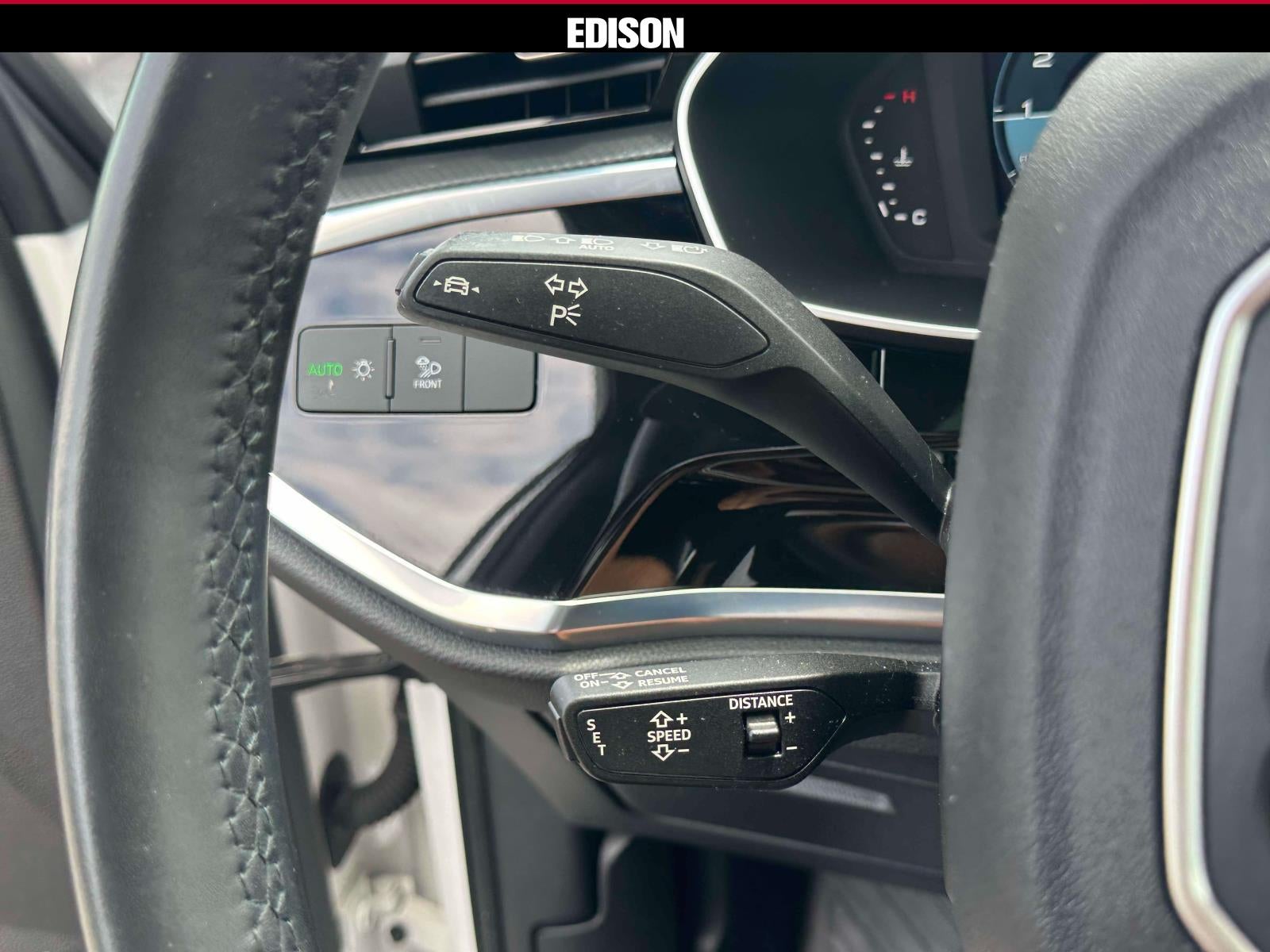 2024 Audi Q3 S line Premium 45 TFSI quattro