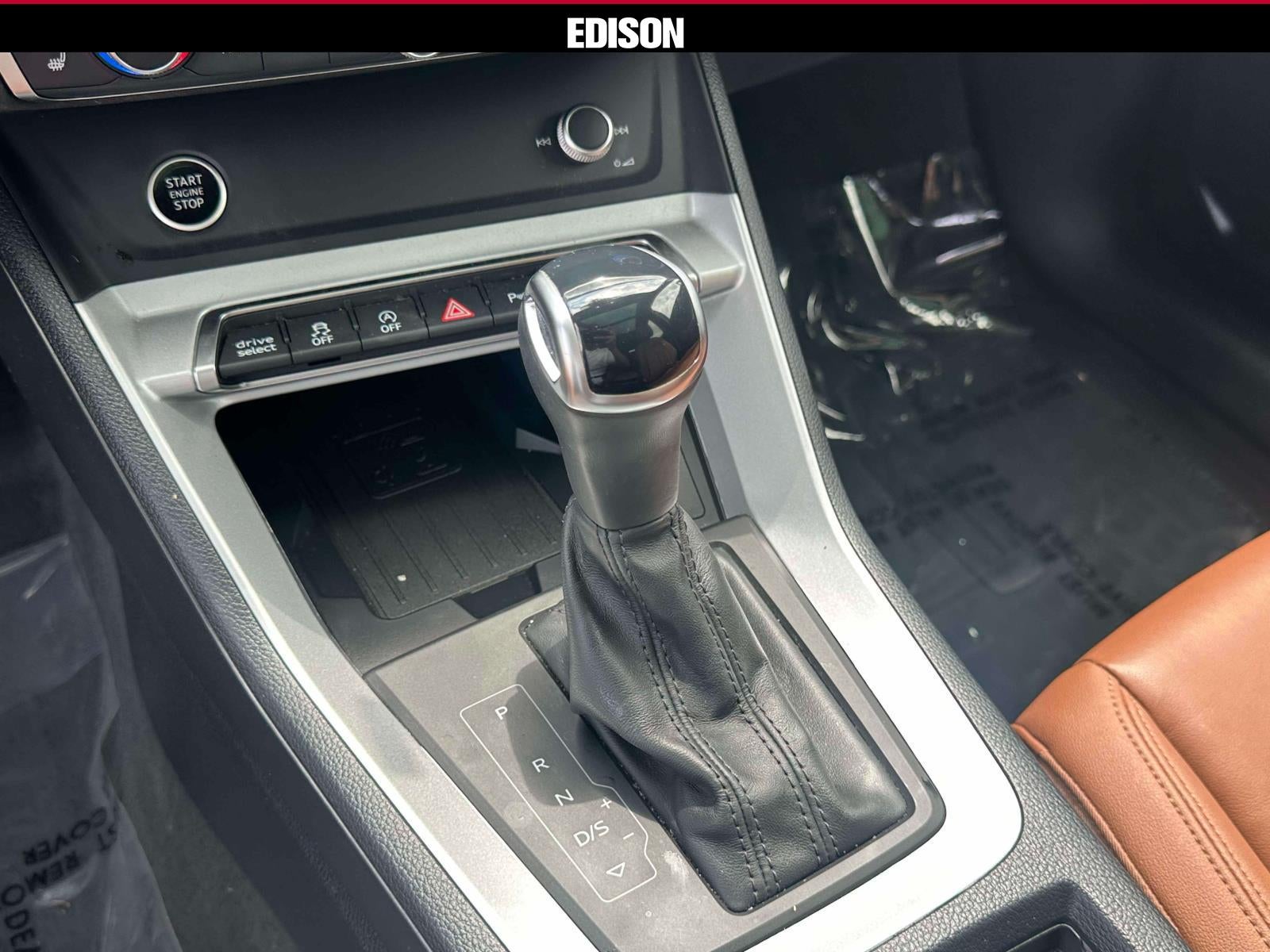 2024 Audi Q3 S line Premium 45 TFSI quattro