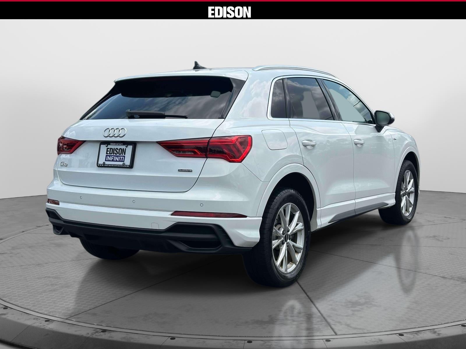 2024 Audi Q3 S line Premium 45 TFSI quattro